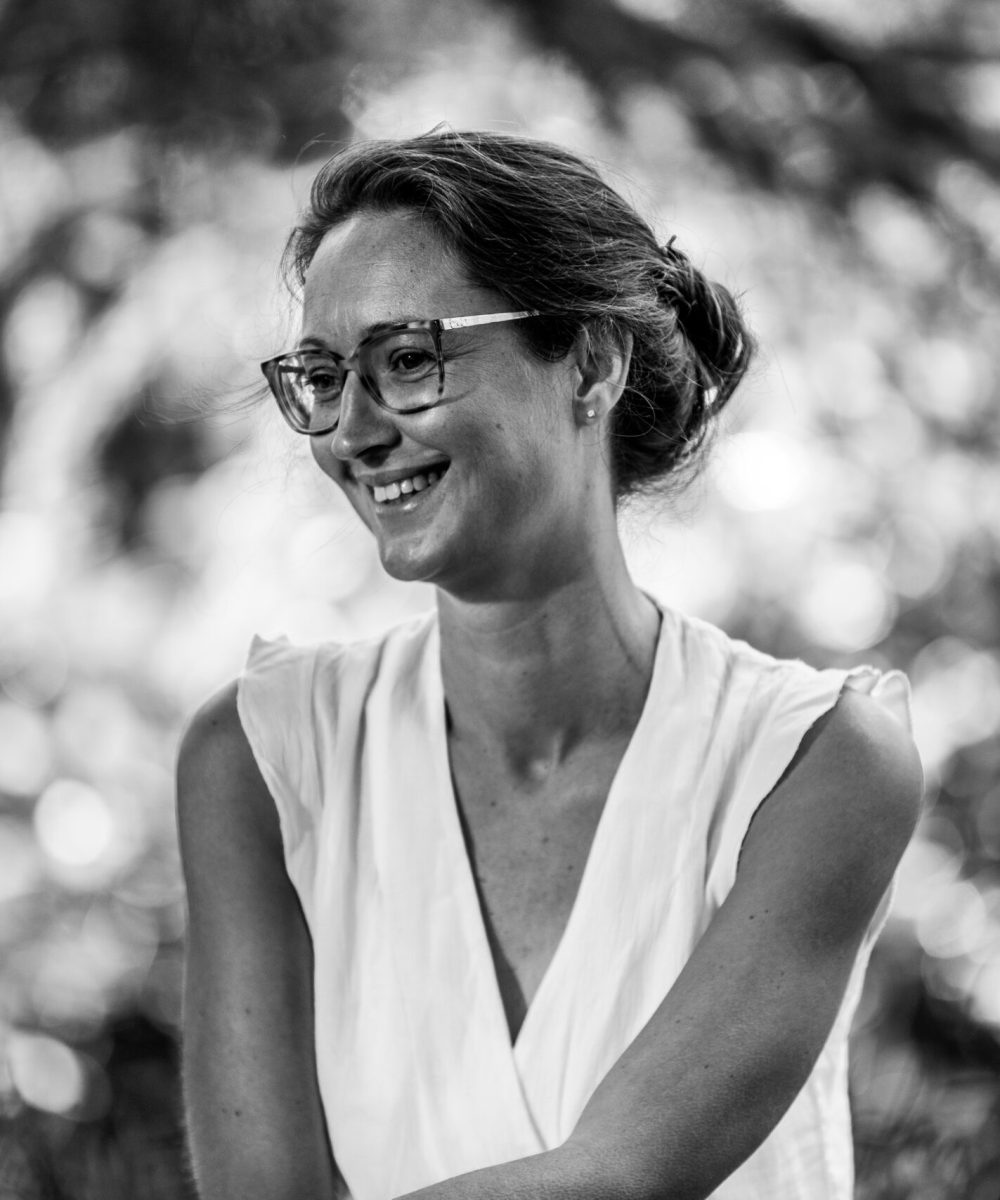 Jody Hart black & white